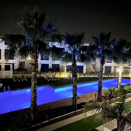 Punta Prima Villa 3 Bedrooms And Solarium Sea View Торрев'єха Екстер'єр фото