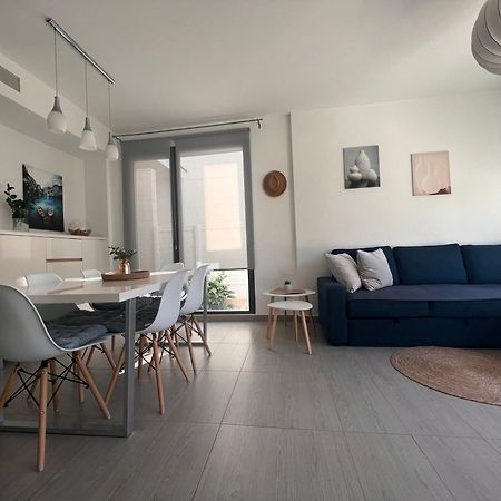Punta Prima Villa 3 Bedrooms And Solarium Sea View Торрев'єха Екстер'єр фото